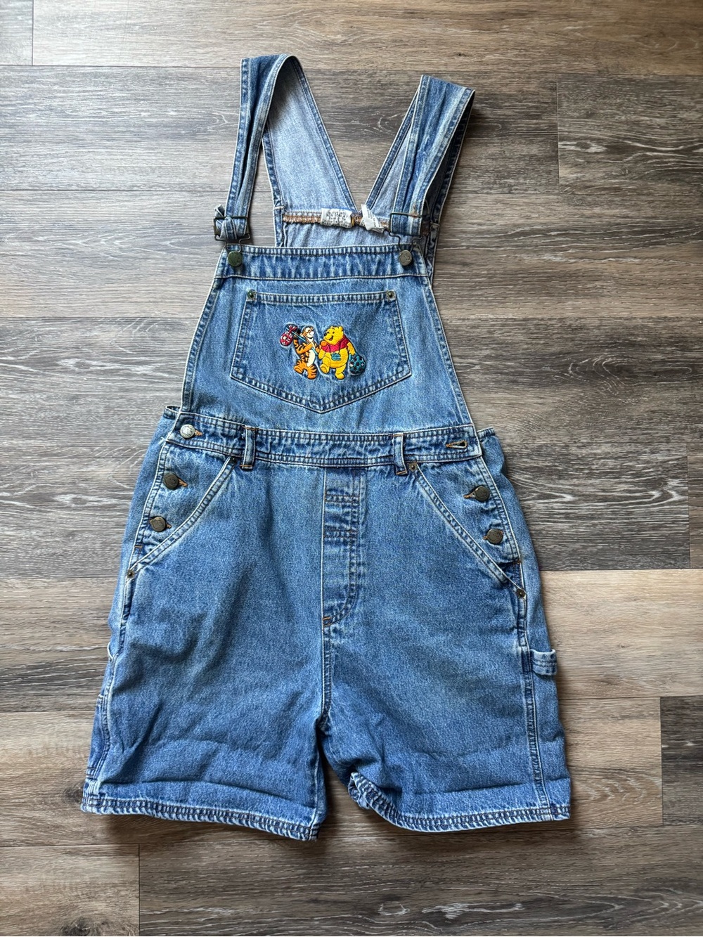 Vintage Pooh Denim Short Overalls with Winnie the Pooh Tigger Patch sz S